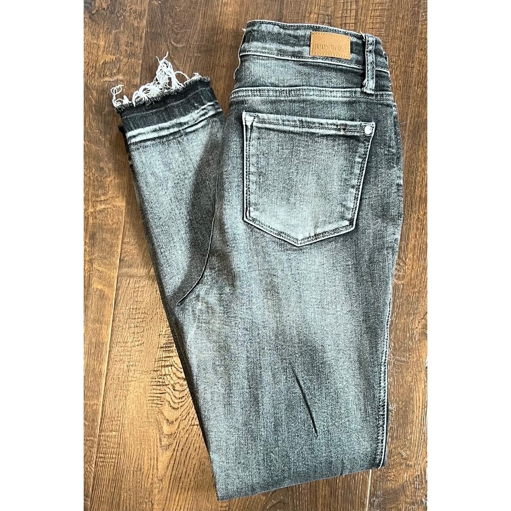 Judy Blue Skinny Jeans Womens 7/28 Black Acid Wash Raw Hem High Rise Stretch
